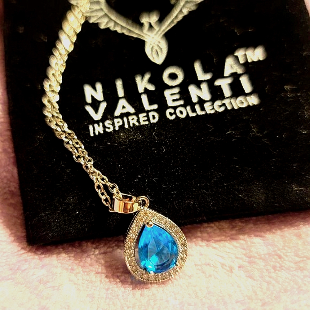Nikola Valenti ✨ White Gold Plated Austrian Blue Jewel Teardrop Necklace  ✨ 18"
